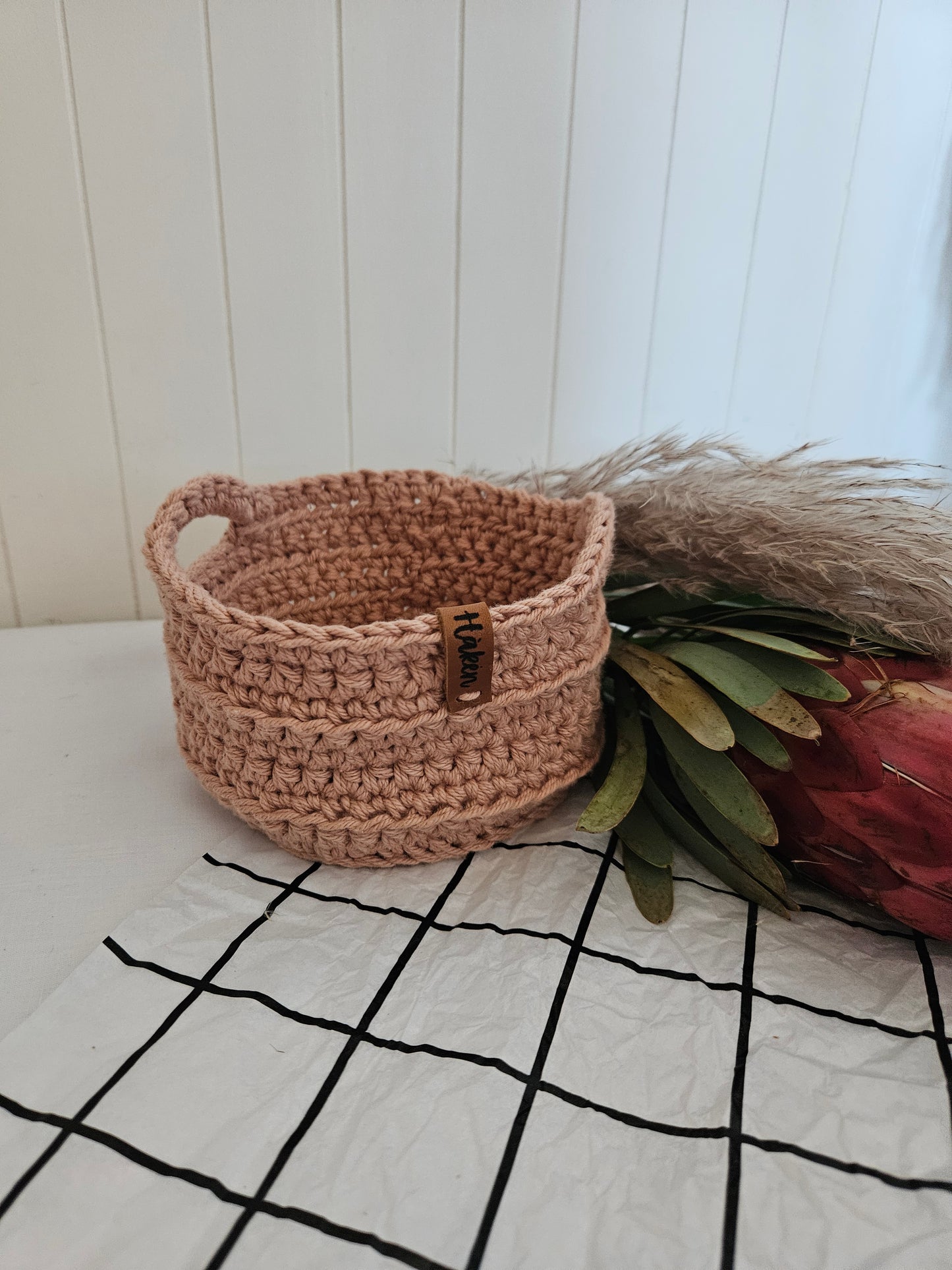 Crochet Basket 14 cm