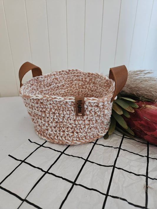 Crochet Basket 18 cm